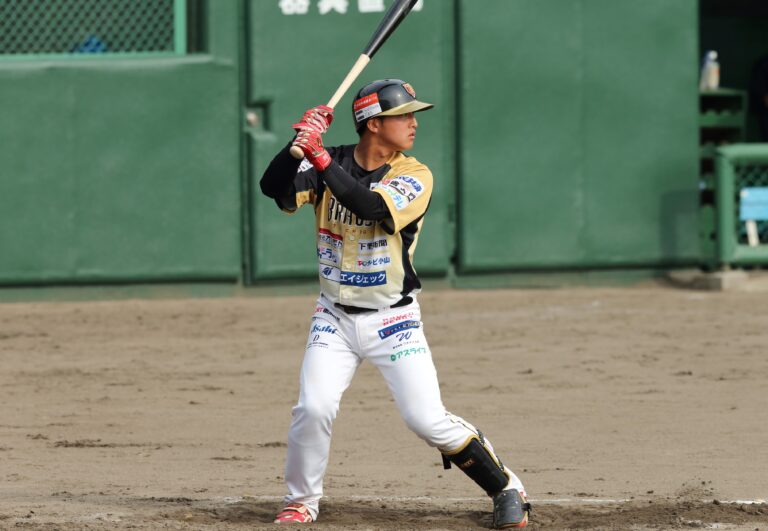内山太嗣